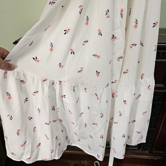 BloomChic Ditsy Floral Pocket Belted Keyhole Neck Flutter Tank Dress Size 12 - Picture 6 of 9